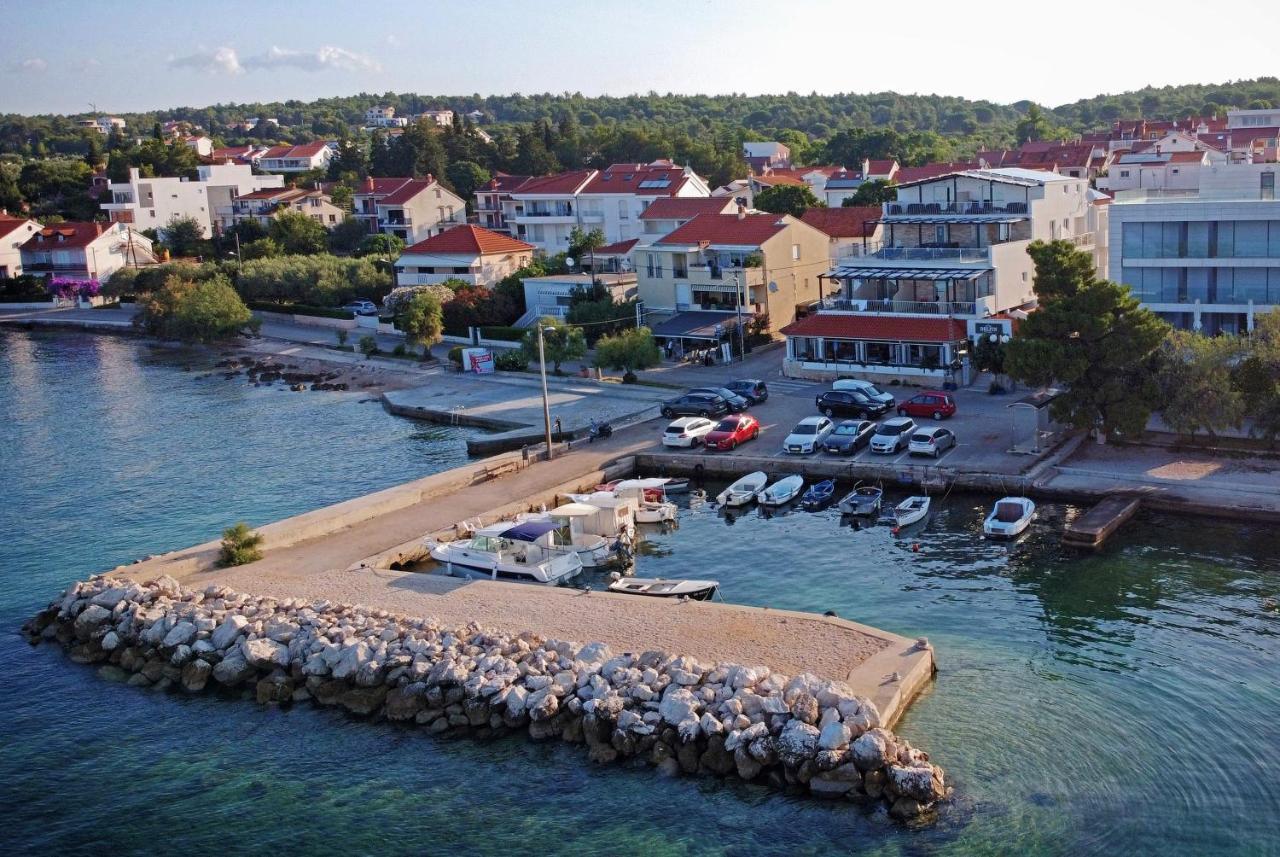 Delfin 3* Zadar