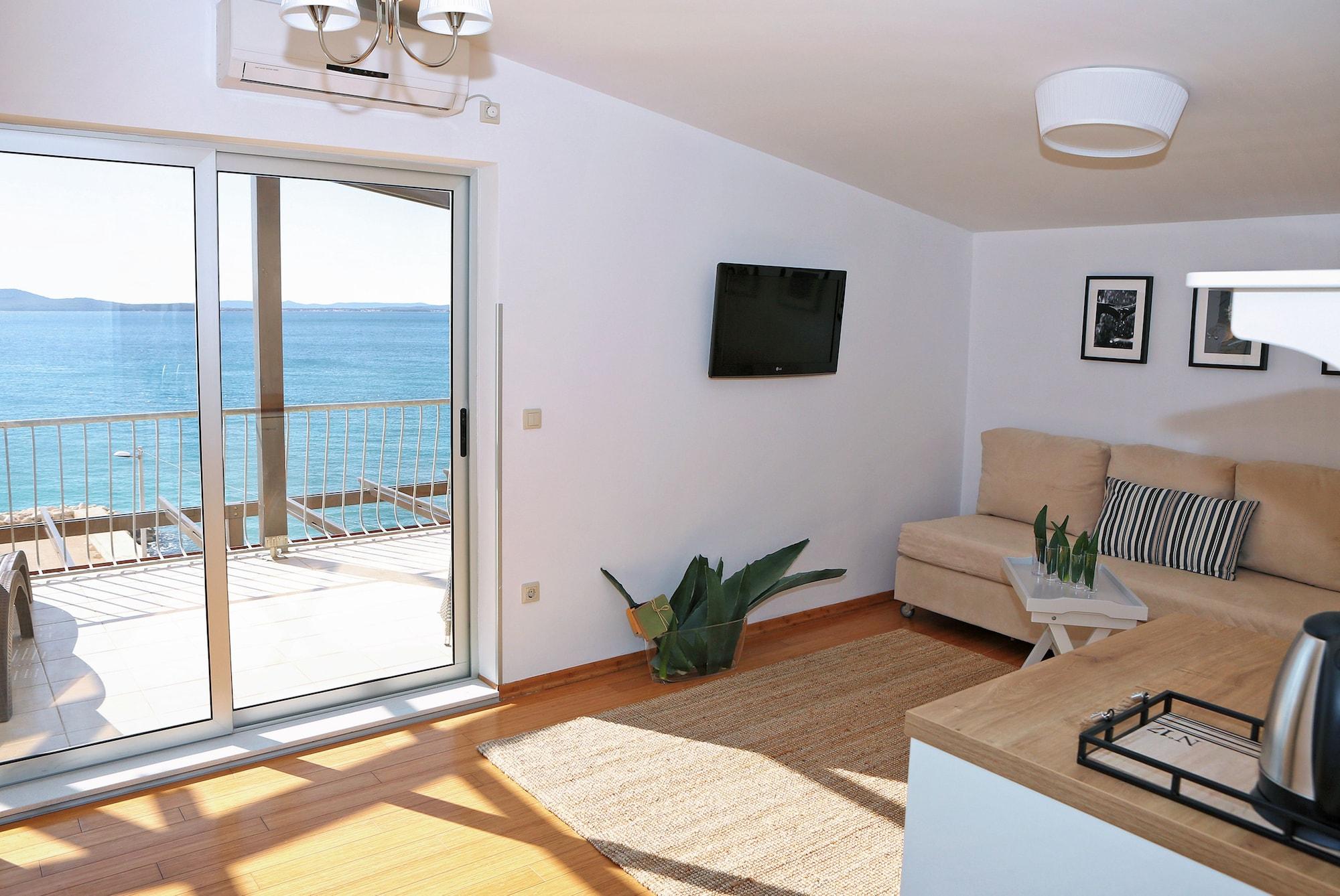 Hotel Delfin 3*
